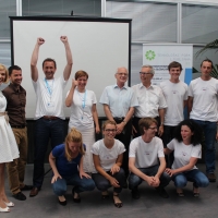 Skupinska fotografija udeležencev tekmovanja ClimateLaunchPad Slovenija 2015